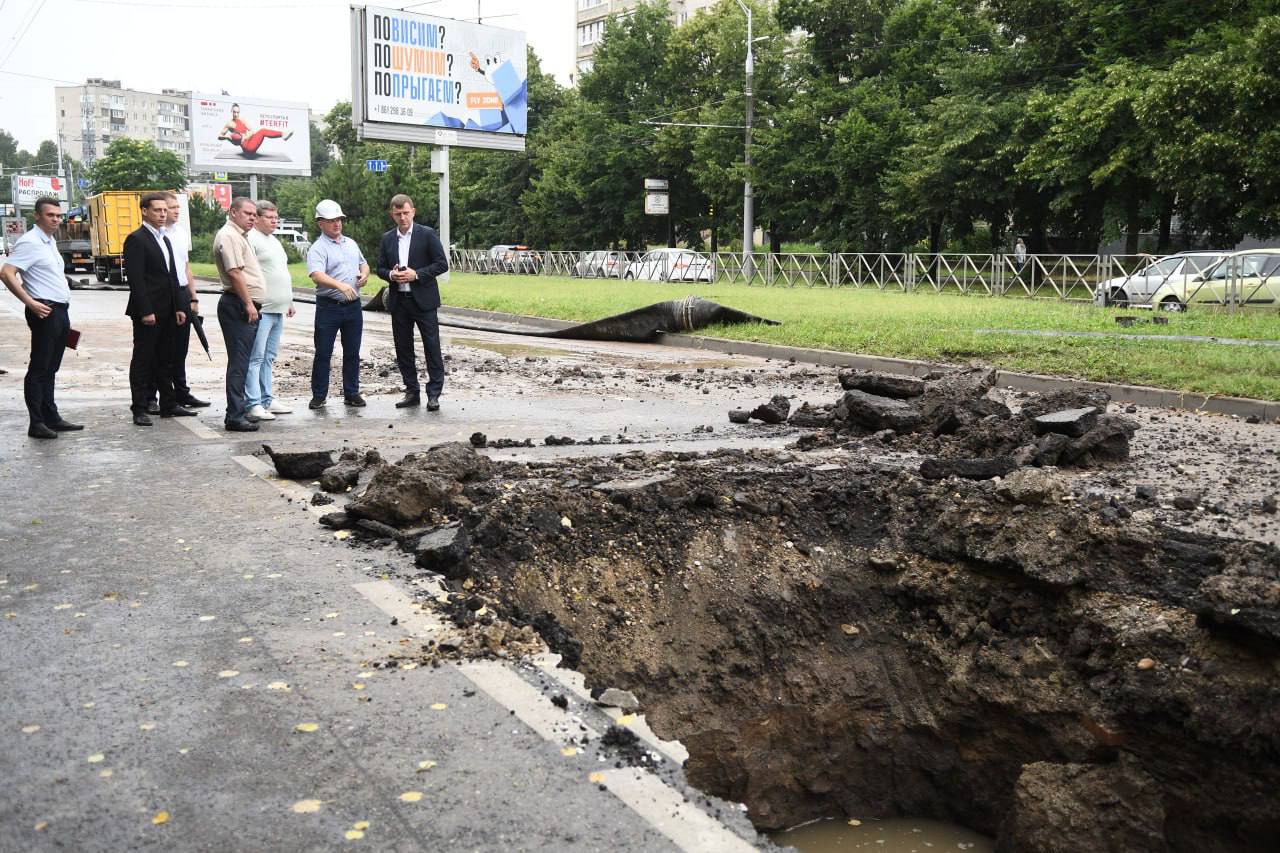 Затопленные улицы, смытые машины, тревожные сирены: как Кубань пережила  очередной удар стихии - Краснодарские известия