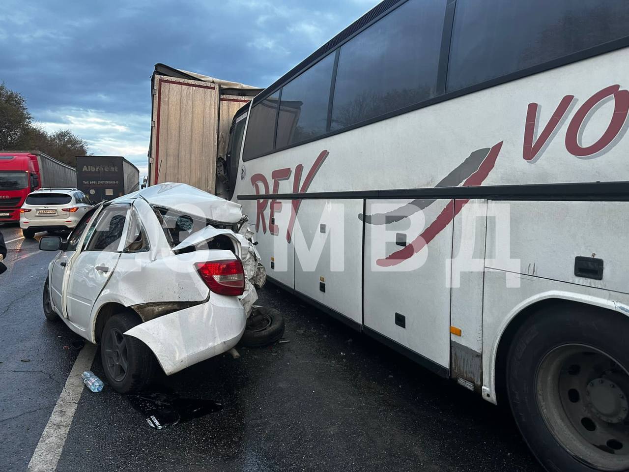 В Успенском районе погиб водитель автобуса | 06.11.2023 | Краснодар -  БезФормата