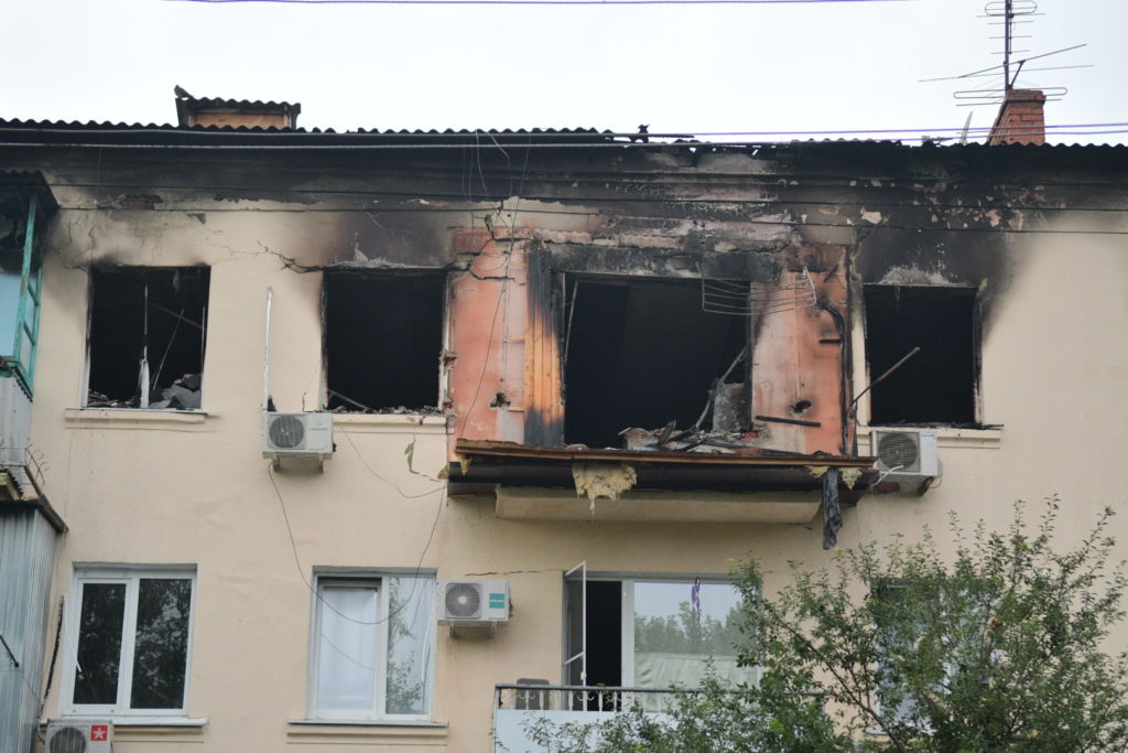 Пожар в орджоникидзе. Пожар на Орджоникидзе. Пожар в Краснодаре сегодня в Пашковке. Пожар в Пашковке Краснодар 25 декабря. Пожар в Пашковке сегодня.